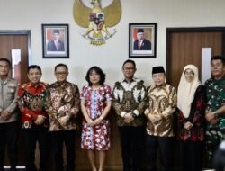Pj Wali Kota Hadiri Acara Pisah Sambut di Kejaksaan Negeri Kota Bekasi