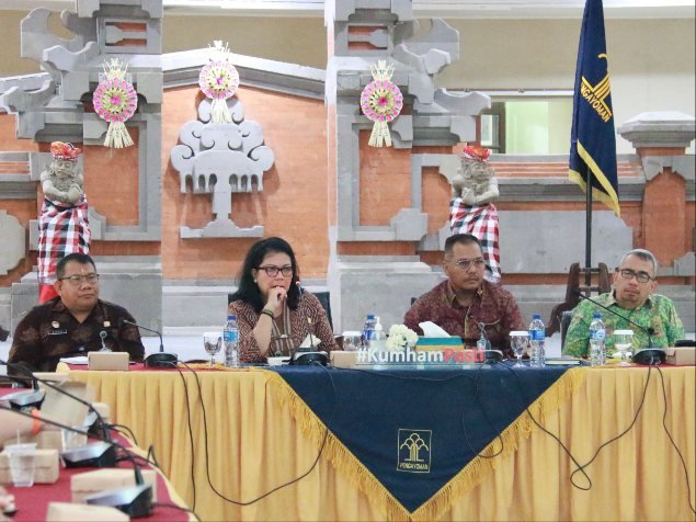 Kemenkumham Bali Gelar Rapat Evaluasi Pembangunan ZI