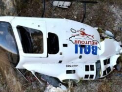 Terlilit Tali Layangan, Helikopter Jatuh di Kuta Bali