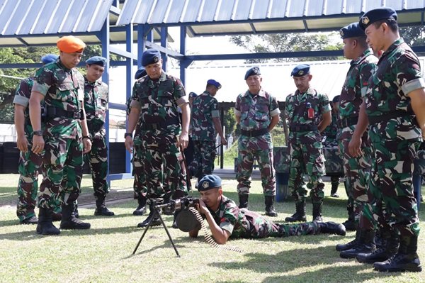 Danlanud Husein Sastranegara Inspeksi Gudang Senjata, Cek Kesiapan Tempur