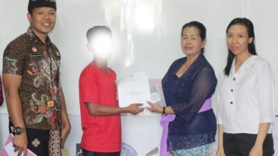 27 Warga Binaan Lapas Narkotika Bangli Terima Rapot dan Naik Kelas