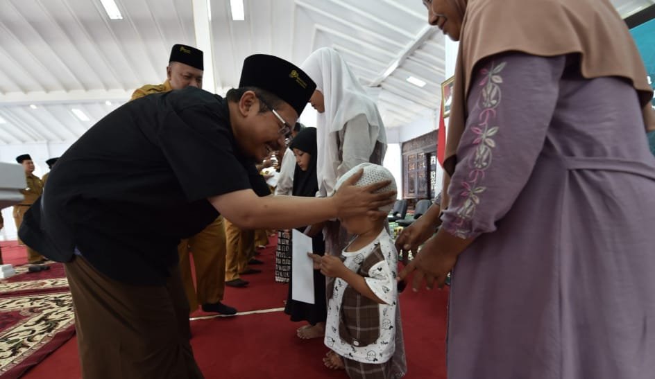 Santunan kepada Anak yatim