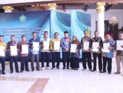 315 Anggota BPD Sidoarjo Terima SK Perpanjangan Masa Jabatan