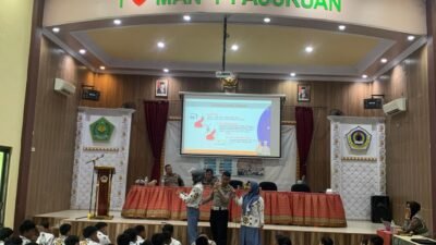 Satlantas Polres Pasuruan Sosialisasi “Safety Riding” di Sekolah