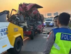Tabrakan di Tol Solo-Ngawi Wilayah Boyolali, 6 Orang Meninggal Dunia