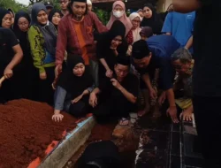 Kabar Duka, Keponakan Ayu Ting-ting Meninggal Dunia