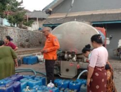 BPBD Kabupaten Pasuruan Salurkan Air Bersih ke-12 Desa