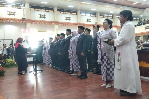 Sah, 25 Anggota DPRD Kota Metro Periode 2024-2029 Resmi Dilantik