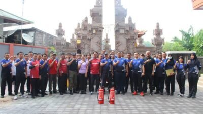 Imigrasi Singaraja Gelar Simulasi dan Latihan Bersama Damkar Buleleng