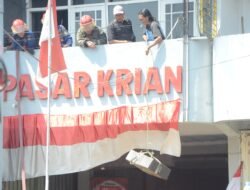 Plt Bupati Sigap Tinjau Lokasi Kebakaran di Pasar Induk Krian