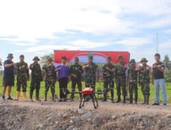 Dandim 1404/Pinrang-Sulsel Pantau Penyemprotan Pestisida Gunakan Drone