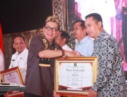 Pj Bupati Lebak Terima Penghargaan Desa Sadar Hukum dari Kemenkumham