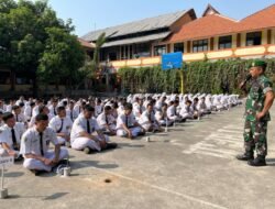 Bati TUUD Koramil 0819/11 Pasuruan Berikan Pembinaan di SMKN 1 Beji