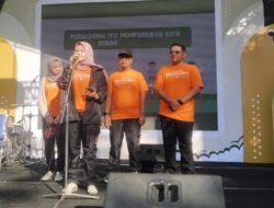 Lewat Jalan Sehat, Bawaslu Provinsi Jatim dan Kota Kediri Ajak Masyarakat Awasi Pilkada Serentak 2024