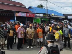 Delapan Kepala Suku di Papua Tengah Dukung Isaias Douw
