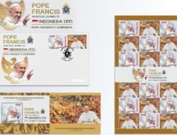 KWI-Kemkominfo-PT Pos Indonesia Luncurkan Perangko Khusus Kunjungan Paus Fransiskus
