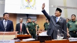 Prabowo Pamit dan Mohon Maaf Saat Raker Terakhir Bersama Komisi I DPR RI 