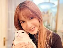 Innalillahi, Puput Novel Meninggal Dunia di Usia 50 Tahun