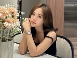 Blak-blakan Selebgram Anastasia Noor Widiastuti Akui Alami KDRT