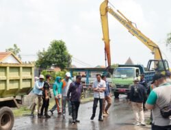 Perintahkan Normalisasi, Pjs Bupati Sidoarjo: Sungai Harus Bersih Dari Sampah