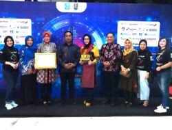 Kominfo Sidoarjo Raih Penghargaan JPRA Kategori Video Kreatif