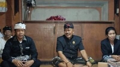 Sebulan Tujuh Hari Jabat Plt Bupati Klungkung, Made Kasta Tuntaskan Meru Miring Pura Watu Klotok