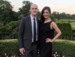 Raline Shah Tepis Isu Pernah Menikah dengan Brian Armstrong