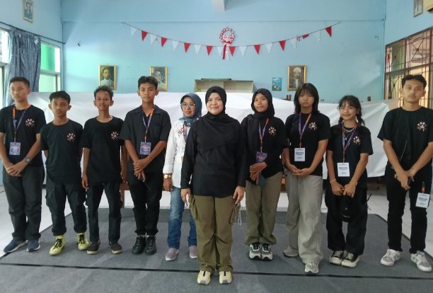 Duet dengan Kepsek, Fatin Shidqia Meriahkan Lyfest IV SMPN 255 Jakarta
