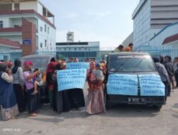 Danramil 0819/03 Kraton Monitoring Kegiatan Unjuk Rasa