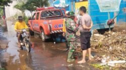 Koramil Sumberasih Karya Bakti Bersih-bersih Saluran Air