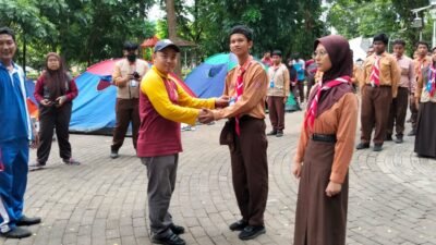 SMPN 4 Pasuruan Gelar LDKS Pengurus OSIS 2024-2025
