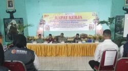 Panwascam Mojoroto Kota Kediri Gelar Raker PTPS Pilkada 2024