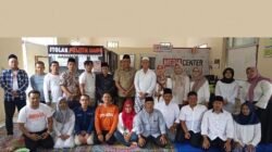 Pimpin Doa Bersama di Panwascam Mojoroto, Ini Pesan Ketua PCNU Kota Kediri