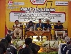 Panwascam Pesantren Gelar Rakernis Penggunaan Aplikasi Siwaslih Pilkada 2024