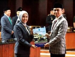 DPRD Kabupaten Probolinggo Melantik PAW Muda Alfiana Firda