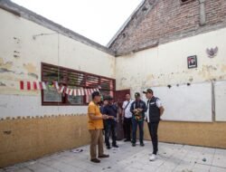 Plt Bupati Sidoarjo Minta Ruang SDN Tropodo 1 Segera Diperbaiki