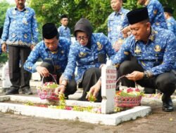 Ziarah ke TMP Kusuma Bangsa, Pemkab Sidoarjo Peringati HUT Korpri ke-53
