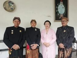 Humas PN Jakarta Selatan dan Jubir MA Mendapat Gelar Kehormatan dari Keraton Kasunanan Surakarta