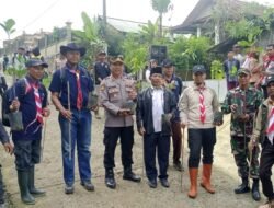 Koramil Sumber Dukung Penanaman Pohon Oleh Gerakan Pramuka