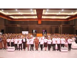 Pj Bupati Bekasi Hadiri Hari Anti-Korupsi se-Dunia 2024