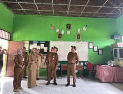 Plt. Bupati Sidoarjo Tinjau SDN Sidodadi yang Rusak Akibat Hujan Deras