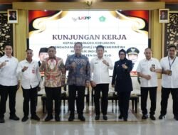 Plt Bupati Sidoarjo Terima Kunjungan Kepala LKPP Barang