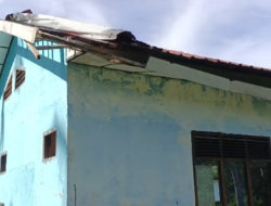 Terlihat Memprihatinkan, SDN 114 Krui Terangkat