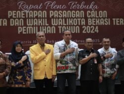 Rapat Pleno KPU Kota Bekasi. Pj Gani Ucapakan Selamat Walikota Terpilih 2025-2029