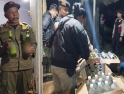 Jelang Ramadan, Satpol PP Kota Kediri Amankan Ratusan Miras