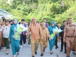 Pemkab Pesibar Sambut Kedatangan Orang Nomor Satu Negeri Sai Batin dan Para Ulama