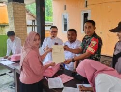 Koramil Pakuniran Dampingi  Penyerahan Sertifikat Program PTSL