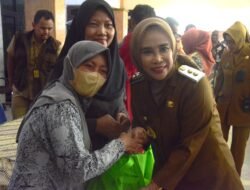 PT.ECCO bersama Pemkab Sidoarjo Serahkan Bantuan Bahan Pangan