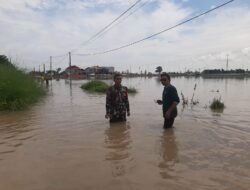 Koramil Kraksaan Data Korban Banjir di Desa Rondo Kuning