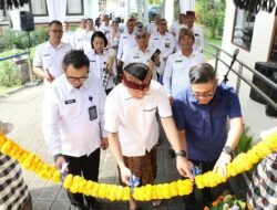 Tingkatkan Kualitas Pelayanan Publik, Kakanwil Kemenkum Bali Resmikan Layanan Terpadu Bersama